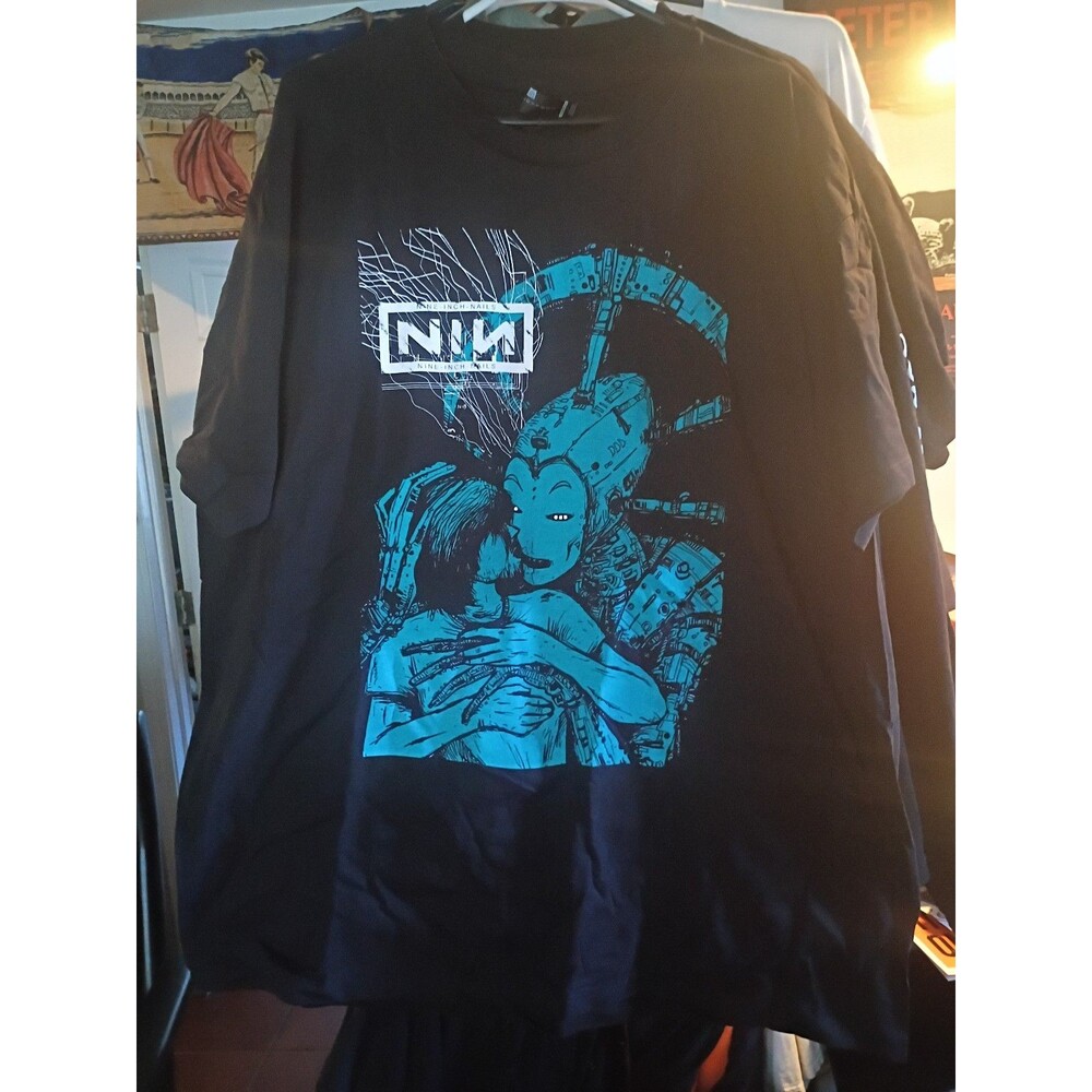 Nine inch nails rare graphic art rock tee size medium m